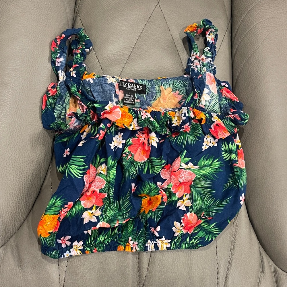 Liz Banks Floral Tropical Top